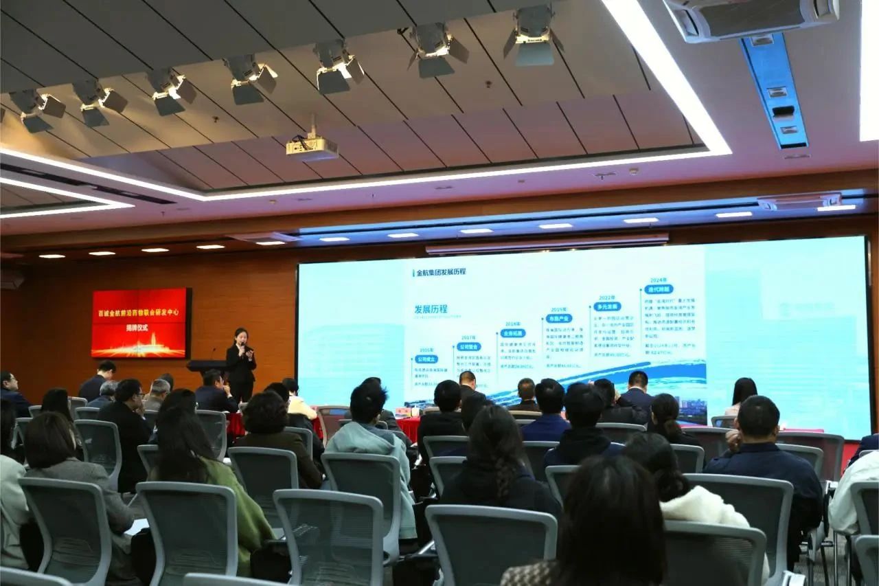 1735523817203980cszV.jpg ed567ac8a956fe580b8b3469774b50c8.jpg