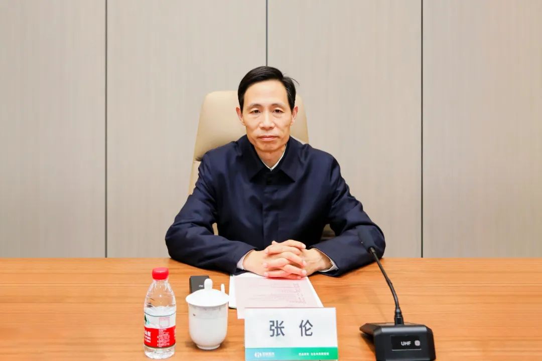 1740707771804752hDl0.jpg bea31fbc44ec716c2c3dbff2450bceee.jpg